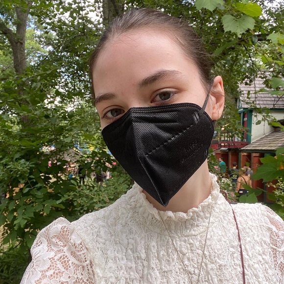 Meet your Posher, kathleen - Picture 1 of 1